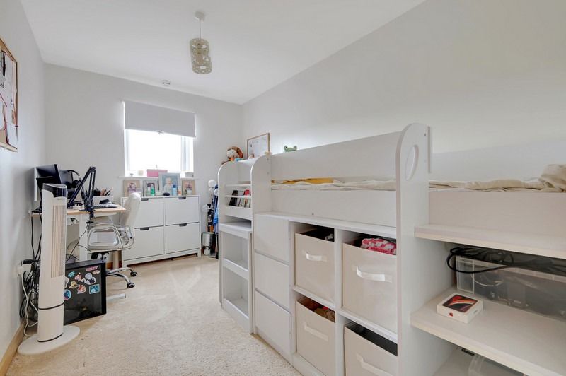 Additional image 8 of 2 bed flat for saleCherrydown East, Basildon, Essex SS16