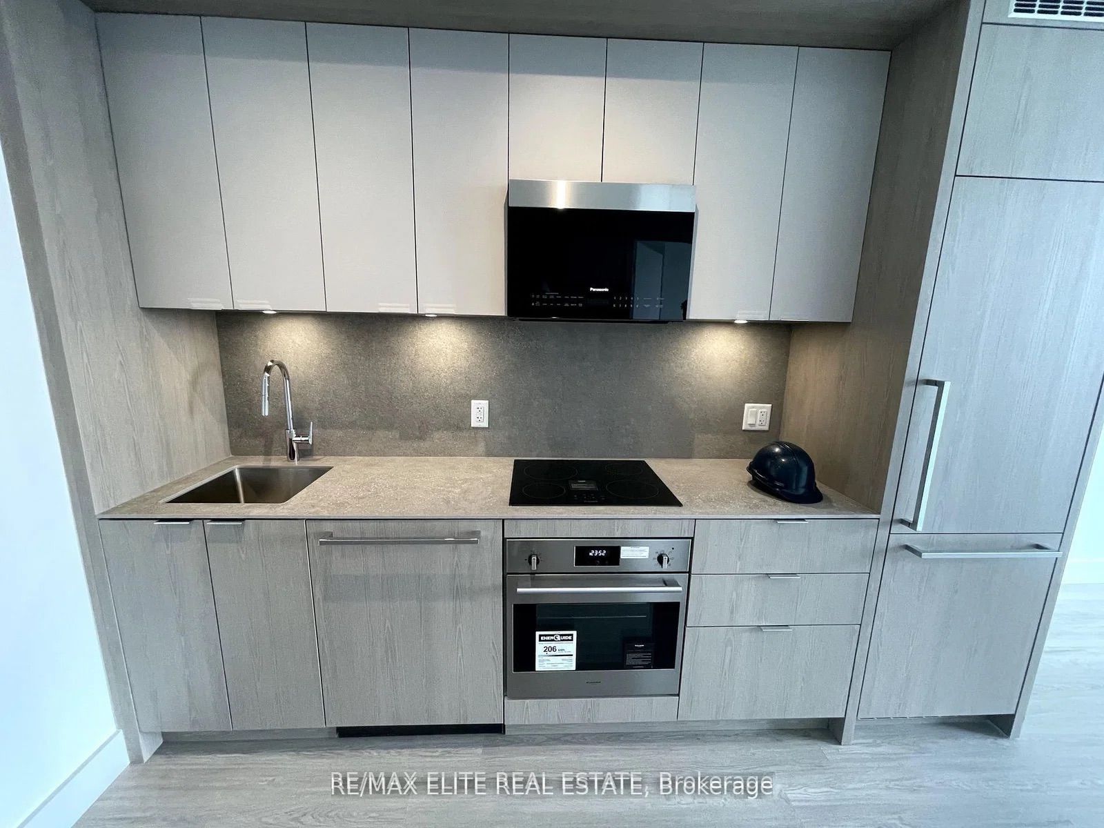 Additional image 2 of 512-6 Greenbriar Road, Toronto, ON, M2K 1H4
