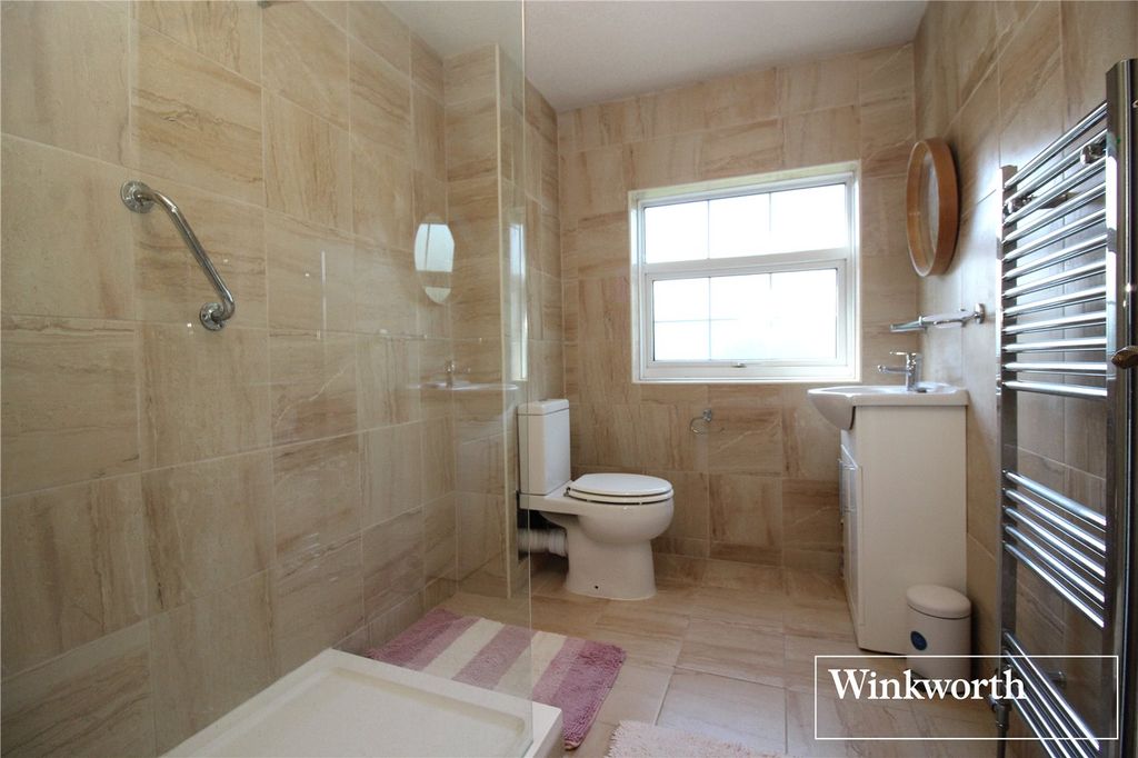 Additional image 15 of 4 bed end terrace house for saleHartfield Avenue, Elstree, Borehamwood, Hertfordshire WD6