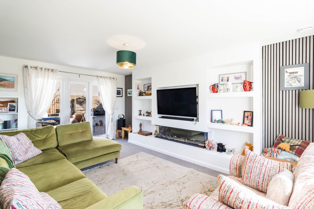 Additional image 2 of 4 bed detached house for saleClapham Wynd, Arbroath DD11
