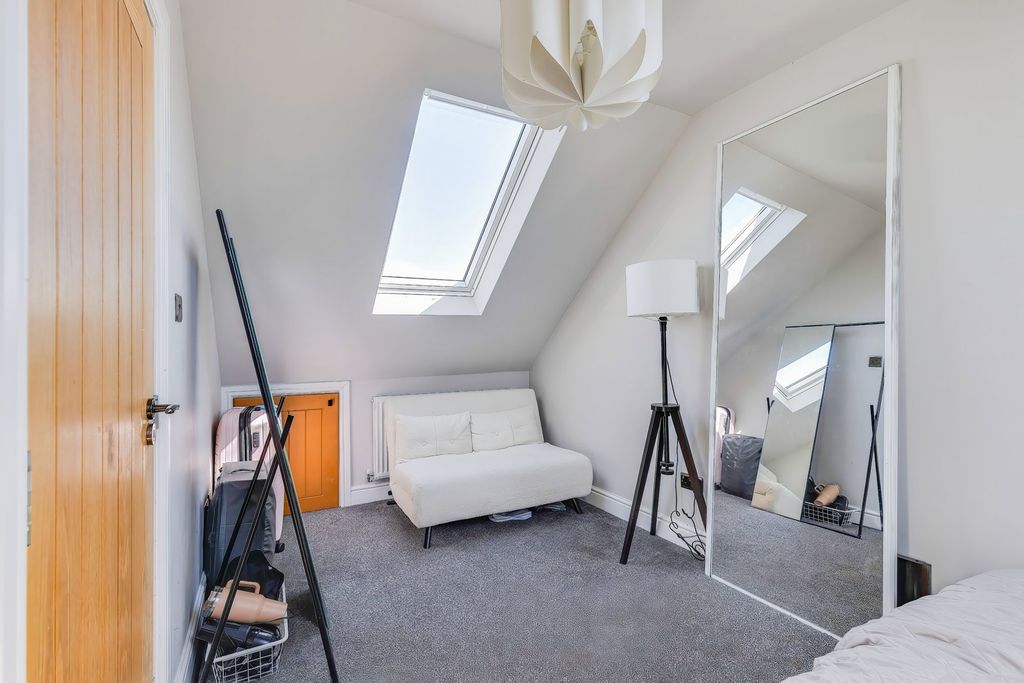Additional image 27 of 4 bed terraced house for saleMackintosh Place, Roath, Cardiff CF24