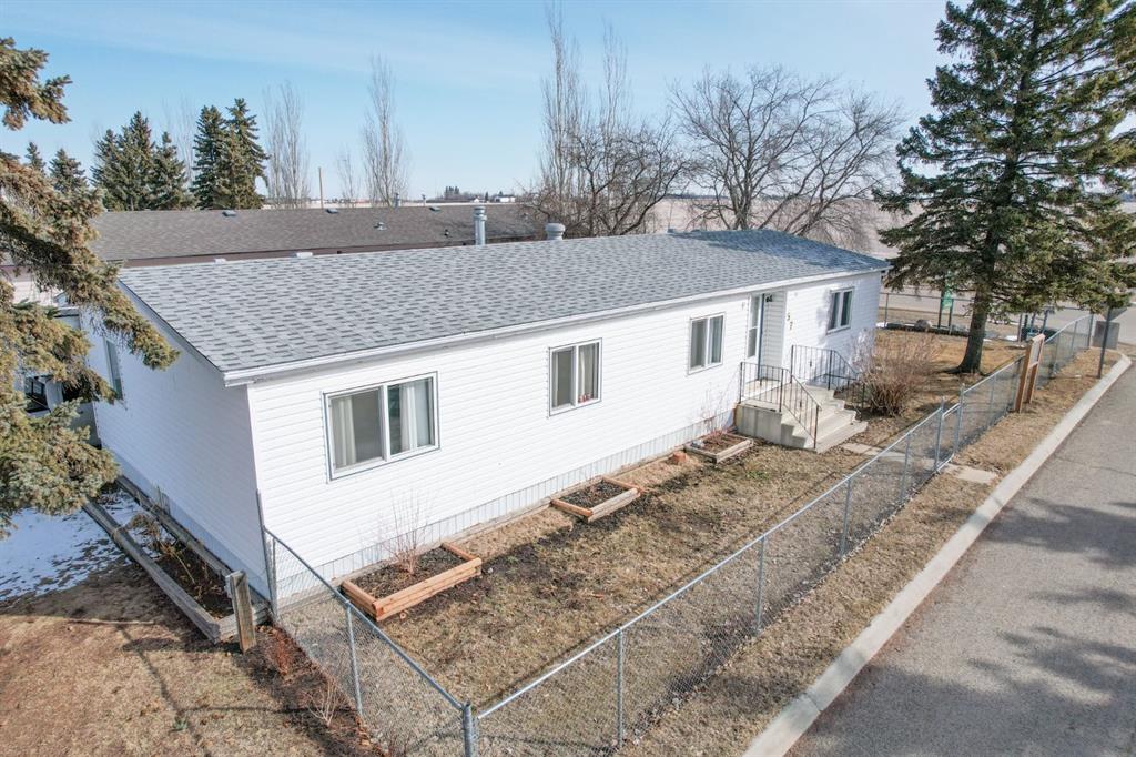 57-4202 45 Street, Wetaskiwin, AB, T9A 2L3