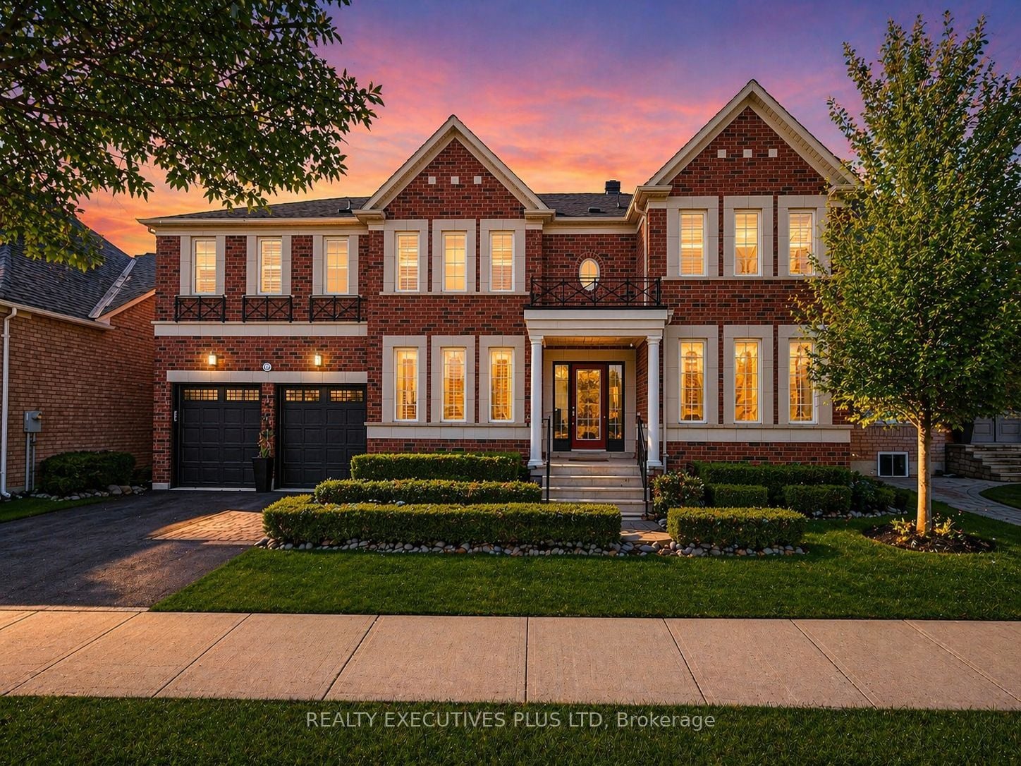 46 Williamson Drive W, Ajax, ON, L1T 4M9