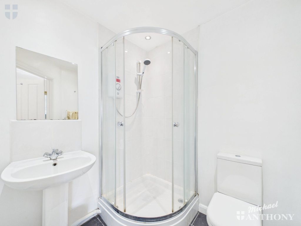 Additional image 10 of 5 bed detached house for saleKing Edward Avenue, Aylesbury HP21
