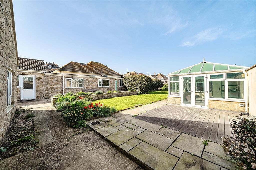 Additional image 17 of 4 bed detached bungalow for saleWest Cliff Road, West Bay, Bridport DT6
