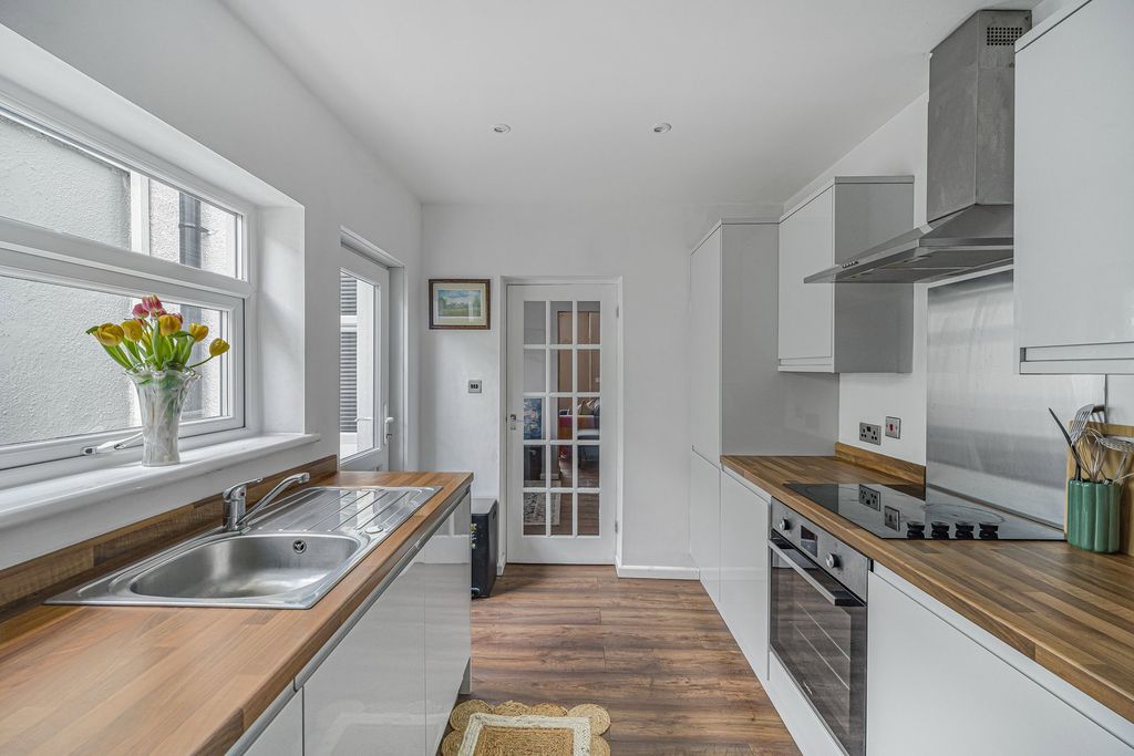 Additional image 11 of 2 bed terraced house for saleDol-Y-Felin Street, Caerphilly CF83
