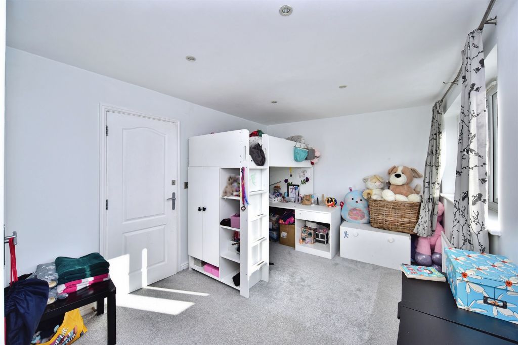 Additional image 7 of 4 bed property for saleMedway Court, Aylesford ME20