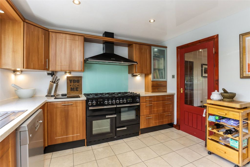 Additional image 4 of 3 bed bungalow for saleArthur Gardens, Caldercruix, Airdrie, North Lanarkshire ML6