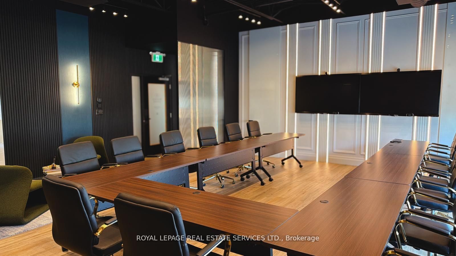 Additional image 4 of 207-3475 Rebecca Street, Oakville, ON, L6L 6X9