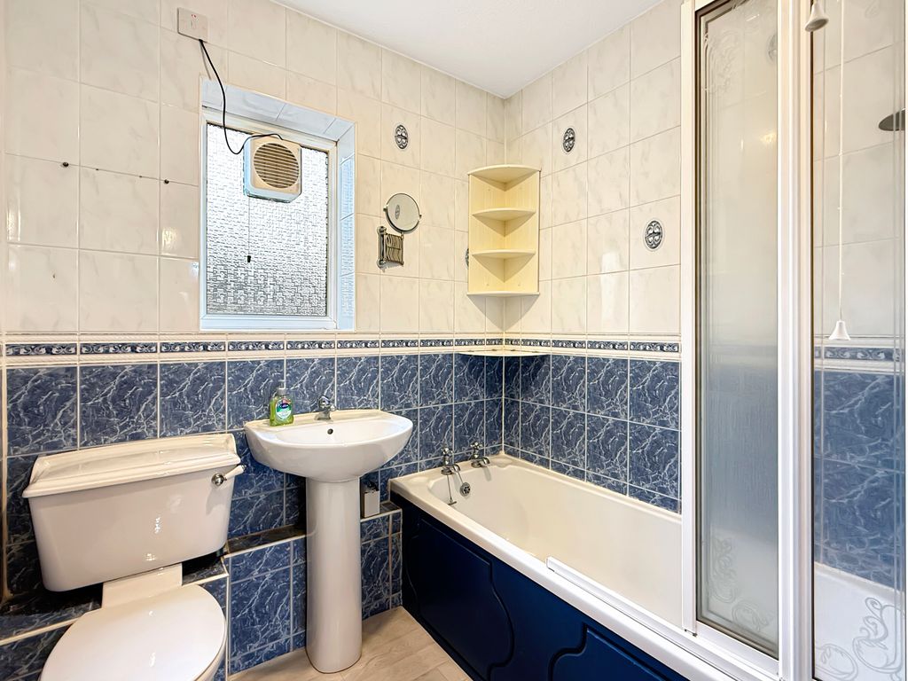 Additional image 13 of 3 bed terraced house for saleSherbourne Court, Cambridge CB4