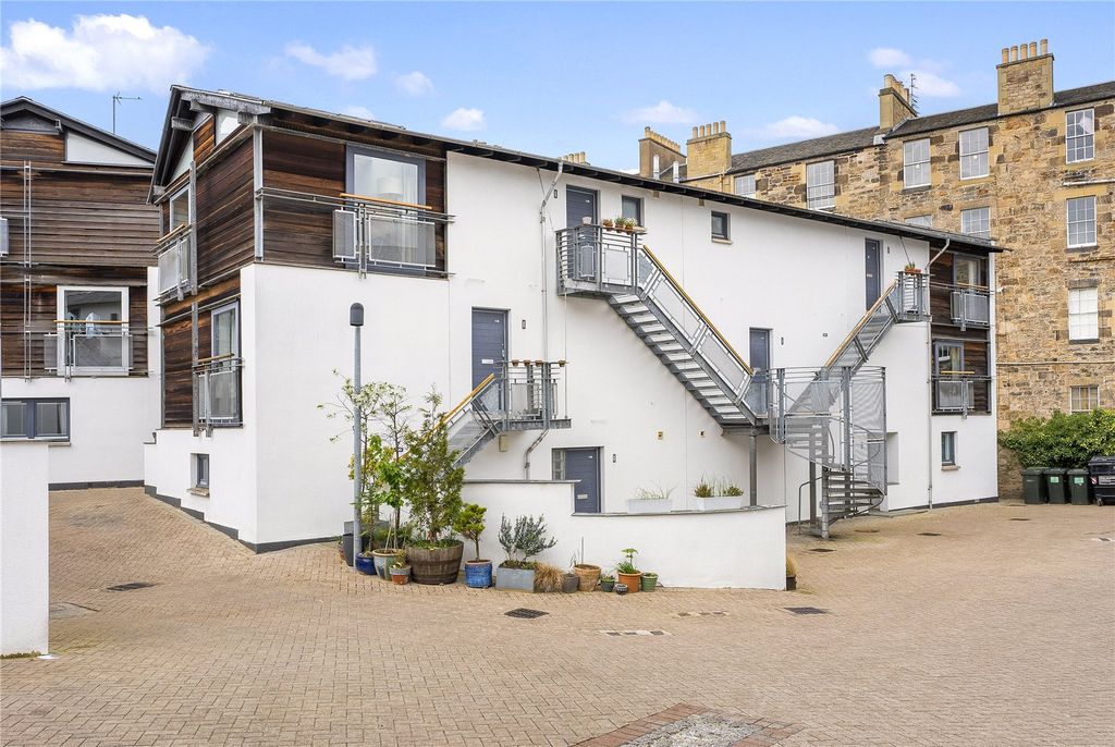 1 bed detached house for sale18 Dublin Street Lane North, New Town, Edinburgh EH3