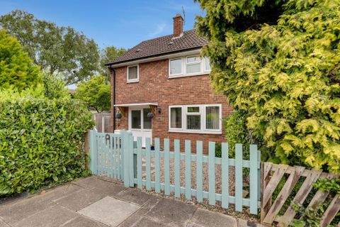 Hanley Avenue, Bramcote NG9