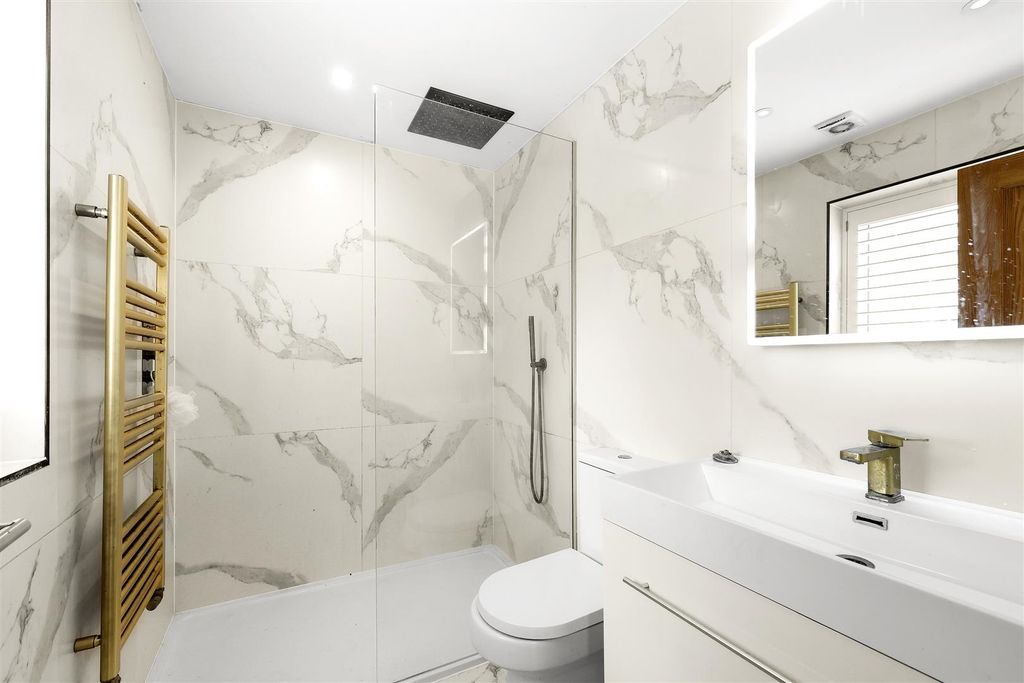 Additional image 20 of 5 bed semi-detached house for saleArdmore Lane, Buckhurst Hill IG9