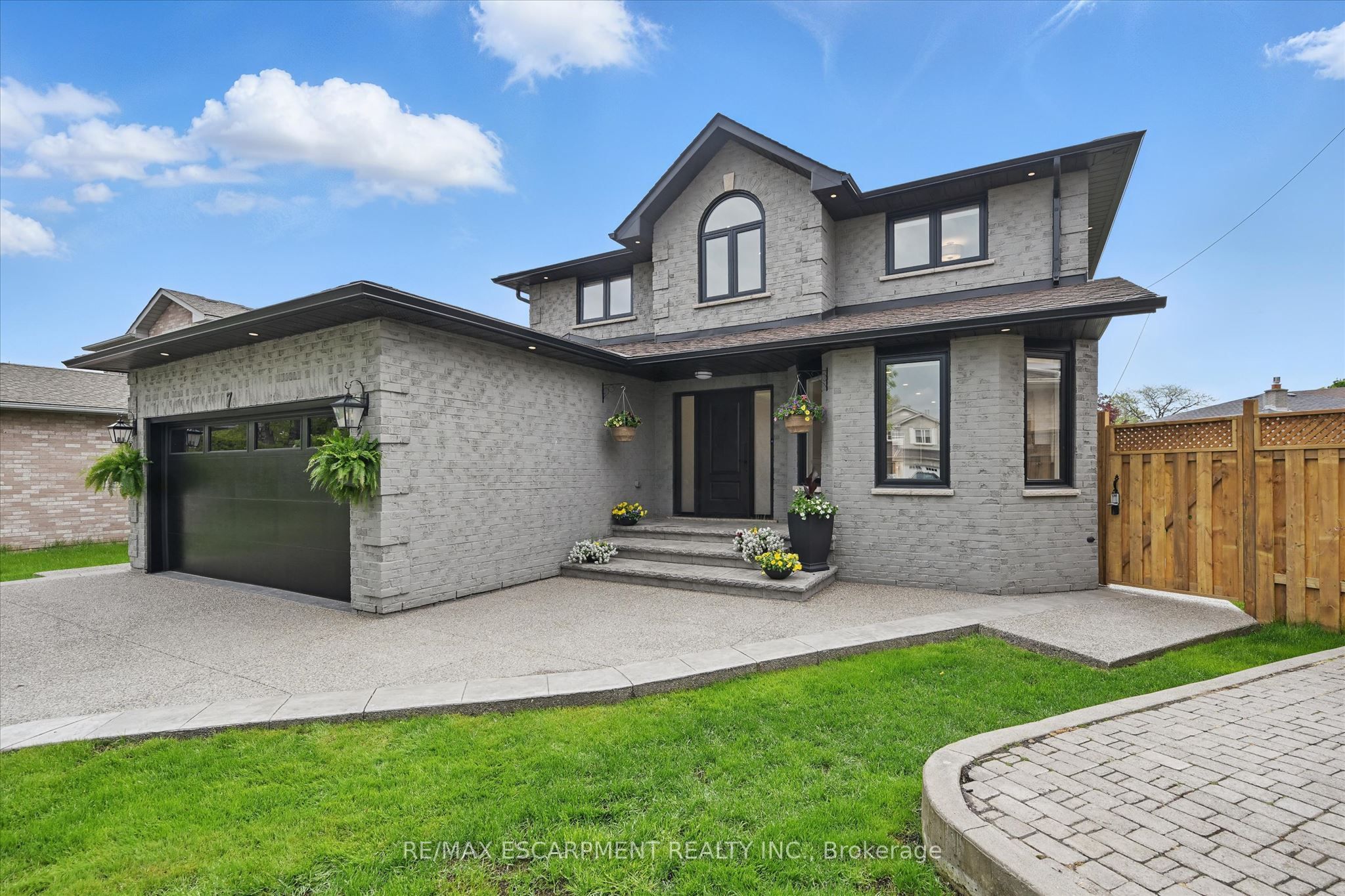 7 Grandview Avenue, Hamilton, ON, L8E 5A5 photo 3
