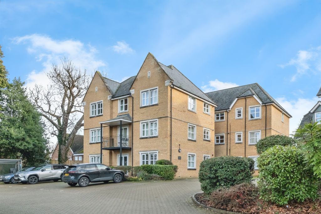 2 bed flat for saleWaglands Garden, Buckingham MK18