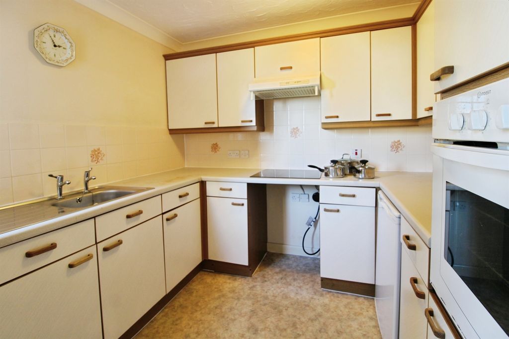 Additional image 6 of 1 bed flat for saleSt. Fagans Road, Cardiff CF5