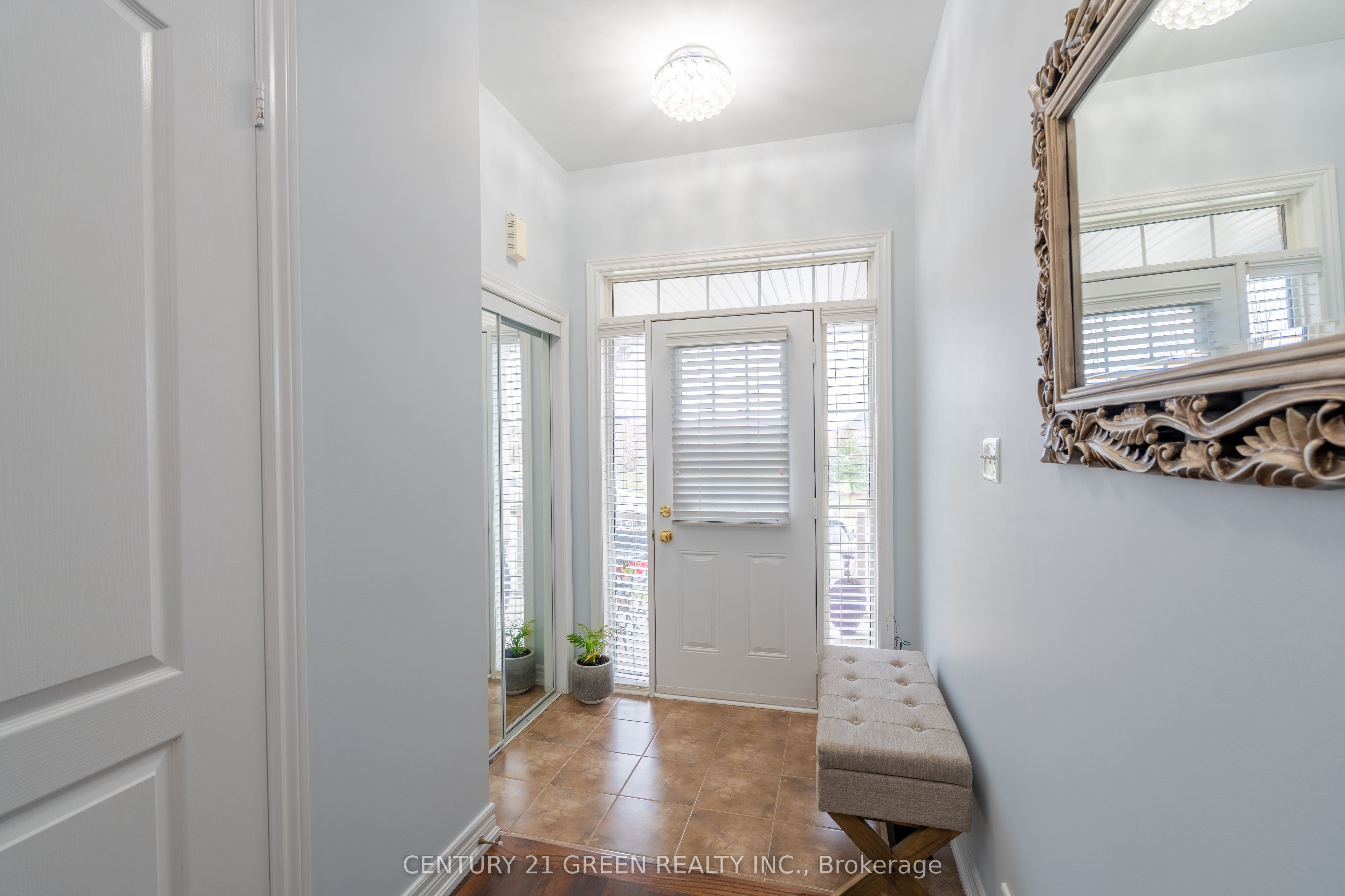 Additional image 3 of 3243 Stoney Crescent, Mississauga, ON, L5M 0V4