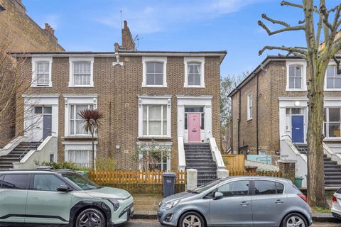 Lawford Road, Kentish Town NW5