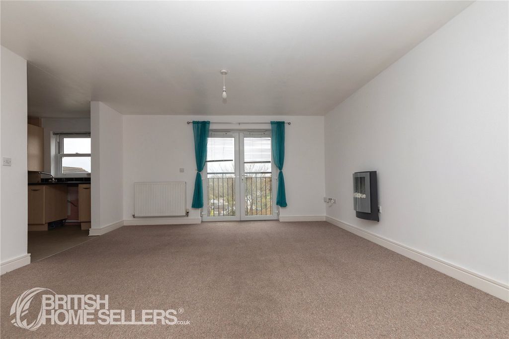 Additional image 2 of 2 bed flat for saleUnion Close, Bideford, Devon EX39