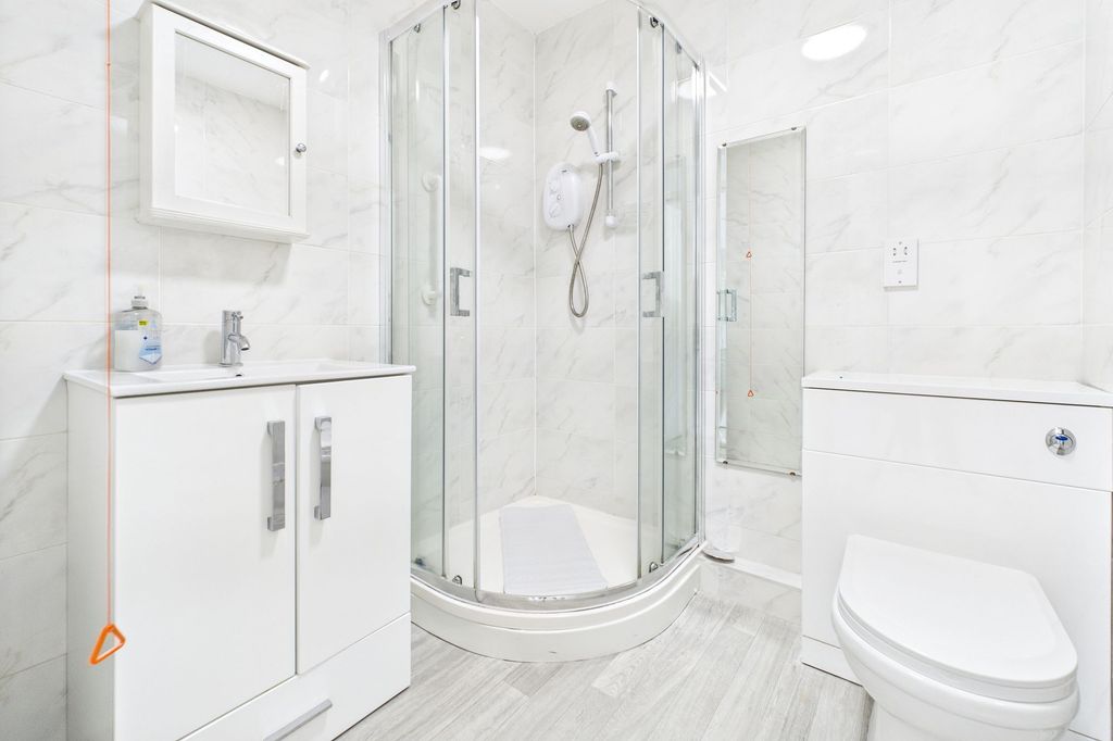 Additional image 7 of 2 bed flat for sale115 Elleray Gardens, Windermere LA23