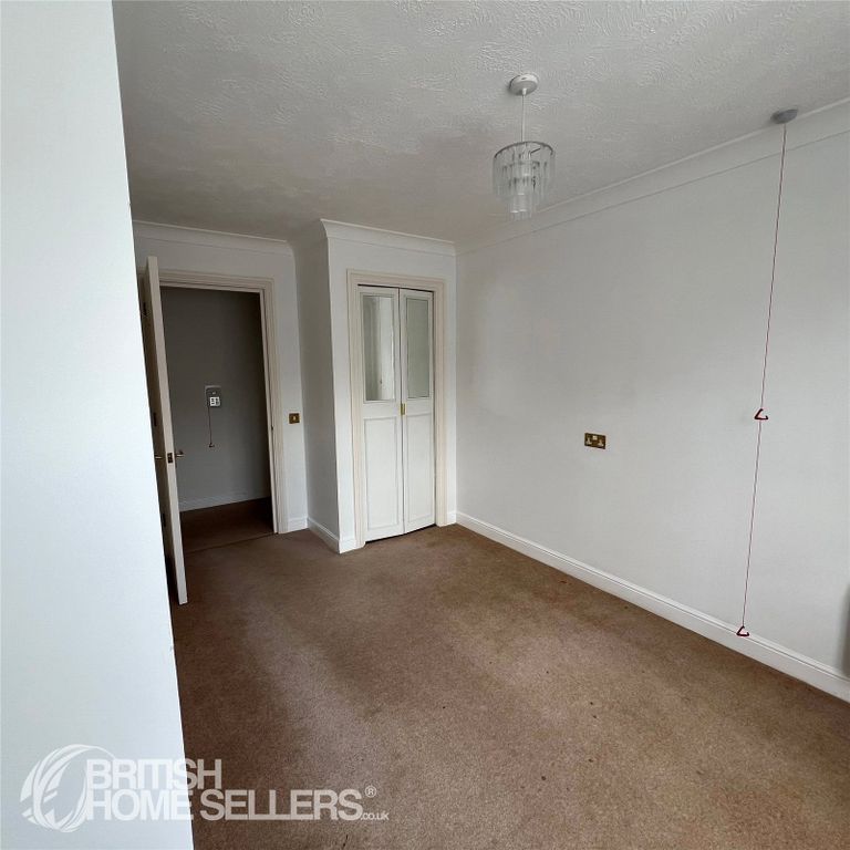 Additional image 11 of 2 bed flat for saleQueen Street, Arundel', West Sussex BN18