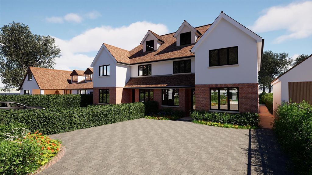 Additional image 6 of 4 bed semi-detached house for salePotash Road, Billericay CM11