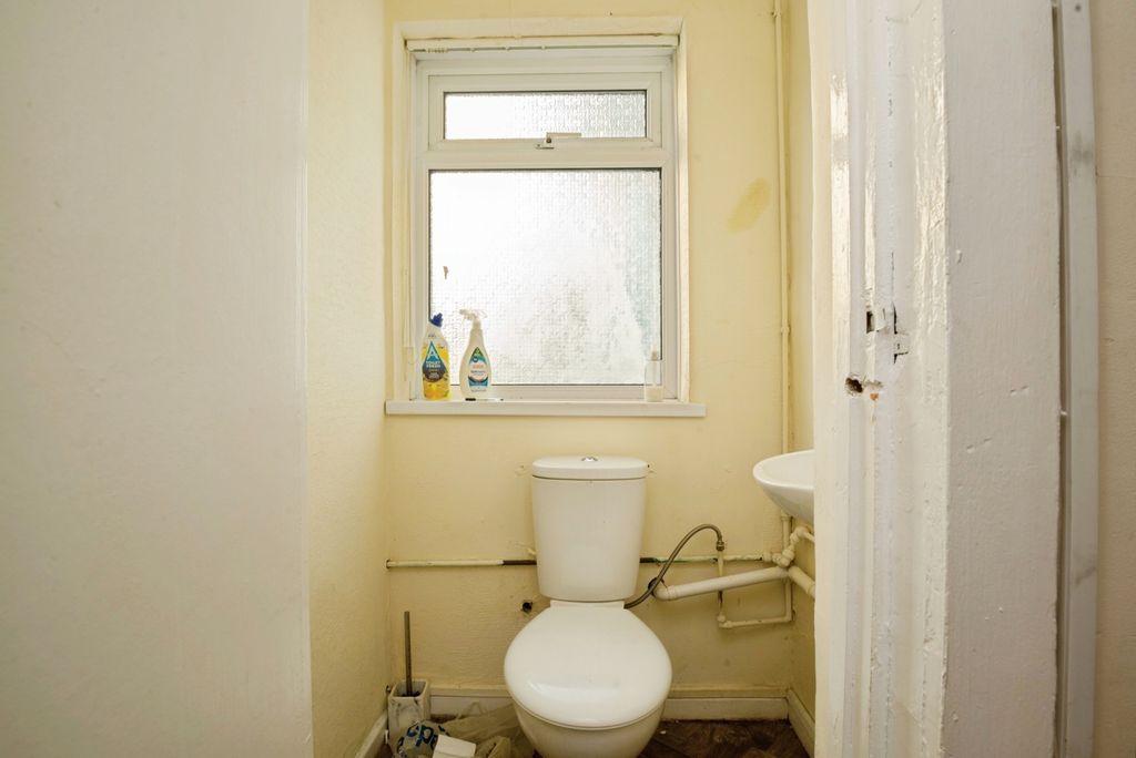 Additional image 7 of 5 bed terraced house for saleRichmond Road, Cardiff CF24