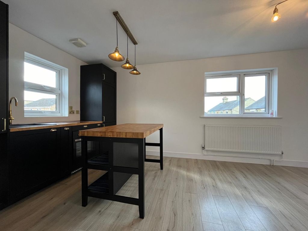Additional image 11 of 1 bed flat for saleSaffron Road, Biggleswade SG18