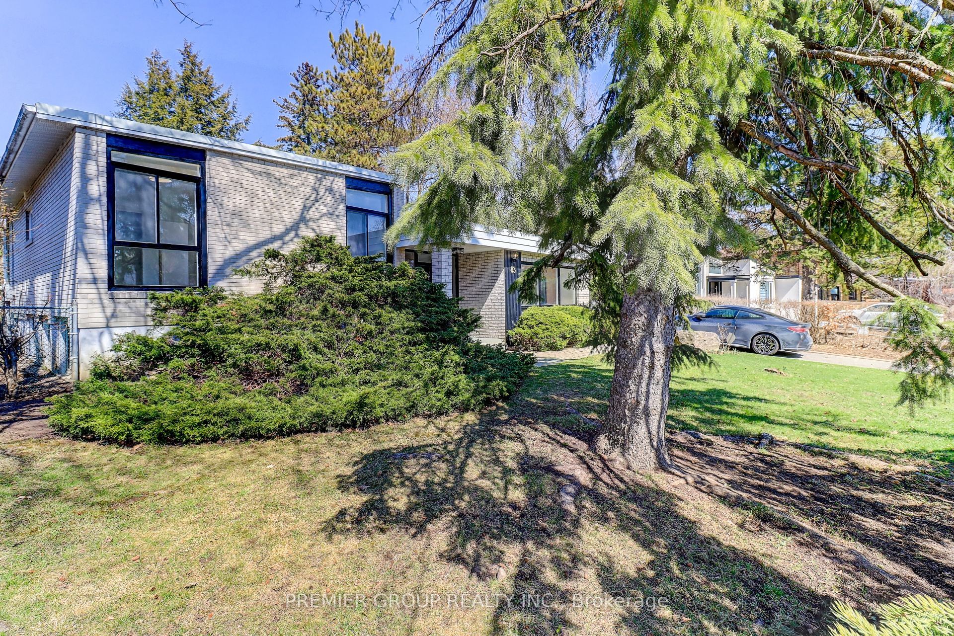 Additional image 4 of 83 Larkfield Drive, Toronto, ON, M3B 2H5