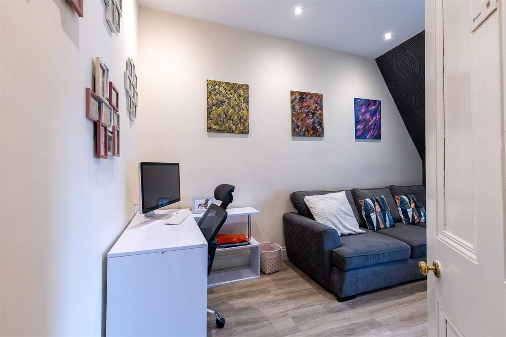 Additional image 7 of 2 bed flat for saleFlat 3, Comrie Street, Crieff, Perth And Kinross PH7