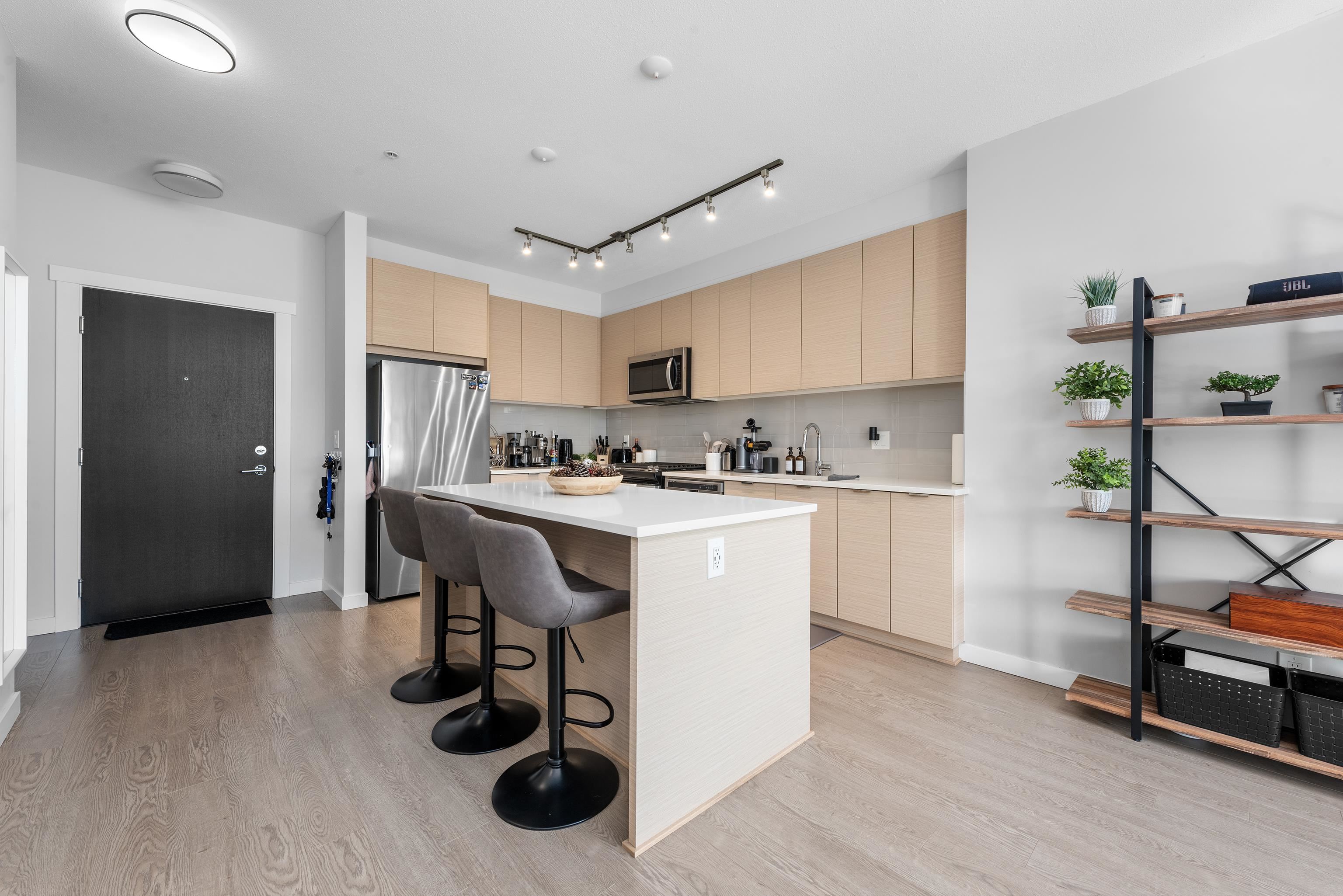Additional image 3 of B303-8150 207 Street, Langley, BC, V2Y 4J3