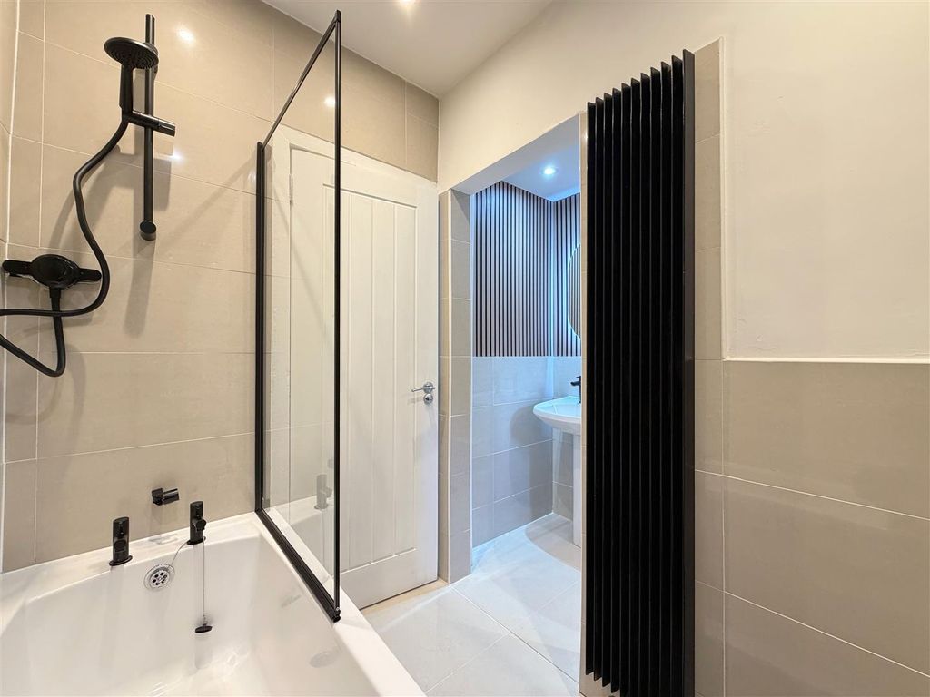 Additional image 11 of 2 bed semi-detached house for saleEast Avenue, Uddingston, Glasgow G71