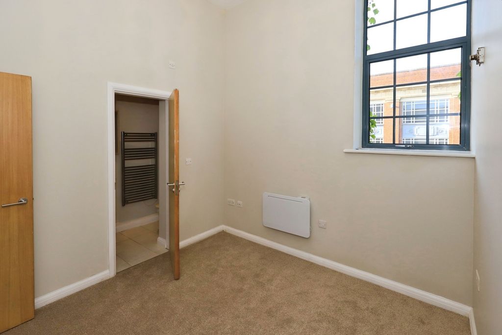 Additional image 16 of 2 bed flat for saleCastle Road, Kidderminster, Worcestershire DY11