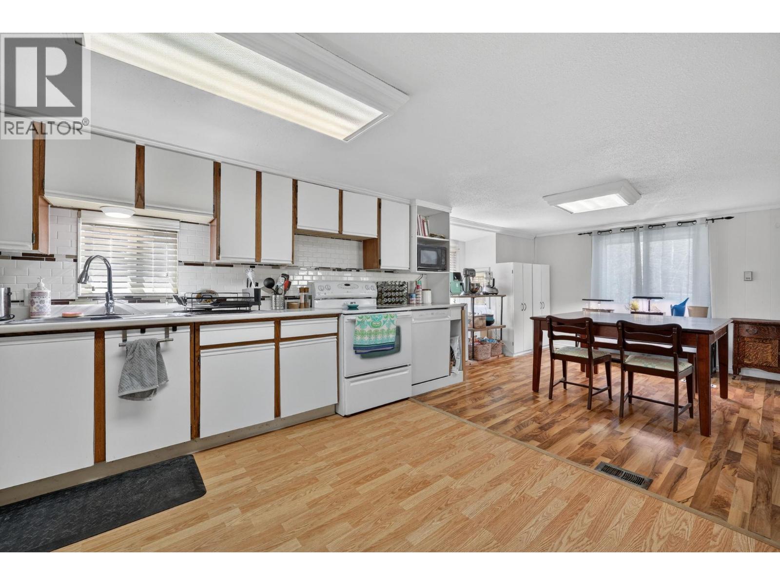 Additional image 2 of 27-715 Beaver Lake Road, Kelowna, BC, V4V1E6