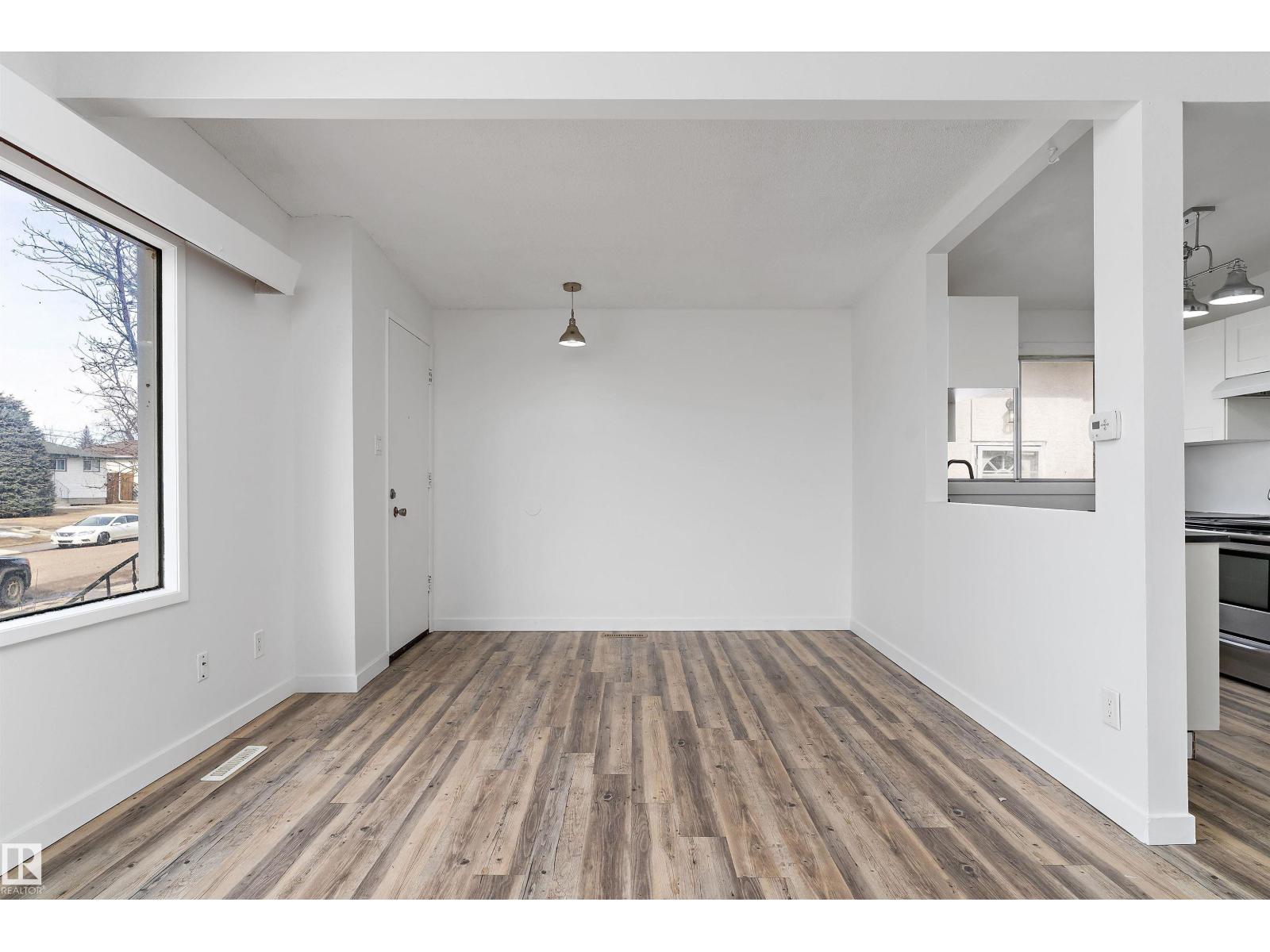 Additional image 6 of 6103-6105 97a Avenue NW, Edmonton, AB, T6B1E2