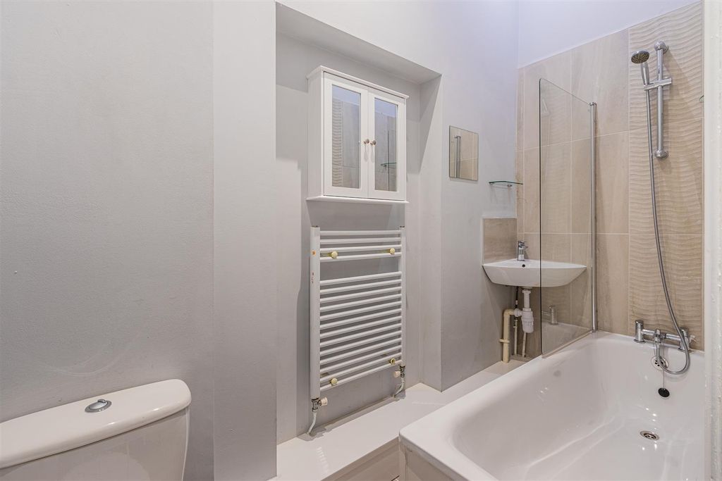 Additional image 10 of 2 bed flat for saleBriartree Manor, Roath CF24