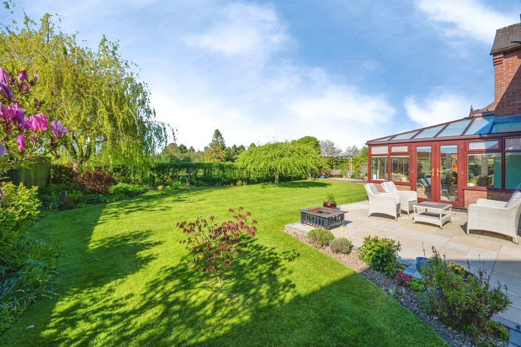 Additional image 26 of 6 bed detached house for saleCavendish Drive, Ashbourne DE6