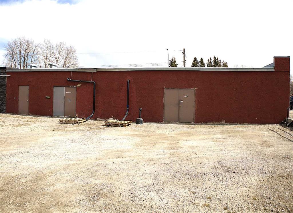 Additional image 5 of 1 & 2 combin-204 Centre Street N, Sundre, AB, T0M 1X0