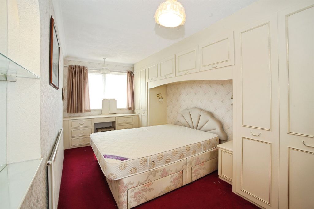 Additional image 18 of 4 bed semi-detached house for saleMardy Crescent, Caerphilly CF83