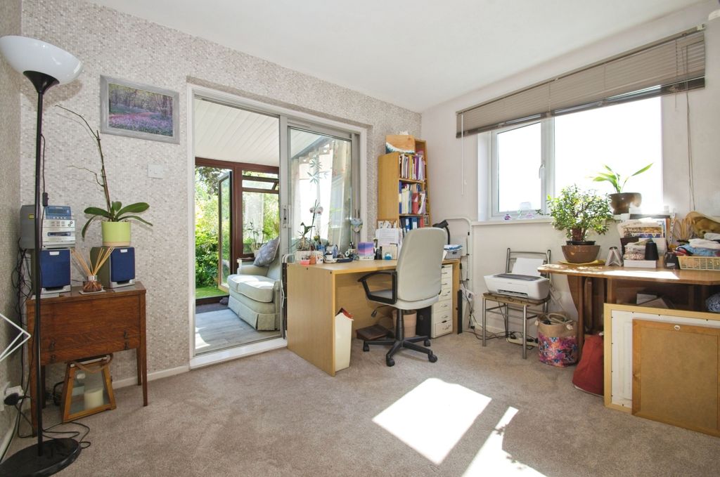 Additional image 6 of 3 bed semi-detached bungalow for saleLon Cae Porth, Cardiff CF14