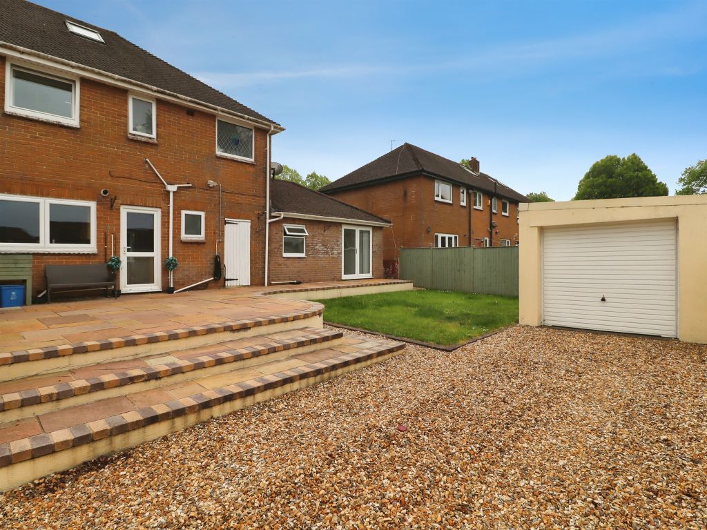 Additional image 2 of 4 bed semi-detached house for saleAxbridge Crescent, Llanrumney, Cardiff CF3