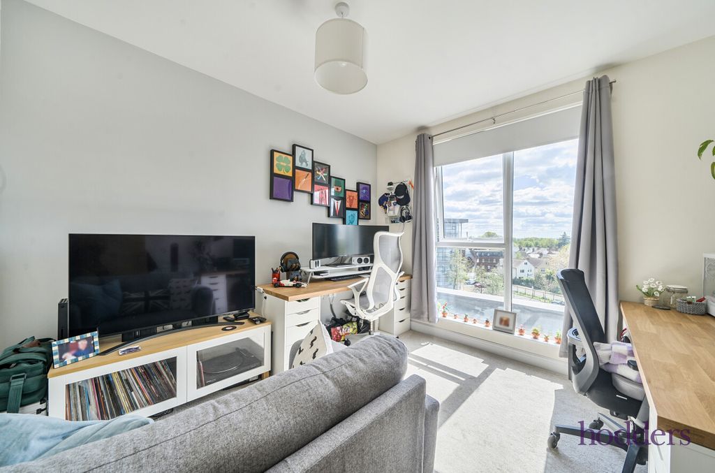Additional image 9 of 2 bed flat for saleBeaumont Apartments, Hawker Drive, Addlestone, Surrey KT15