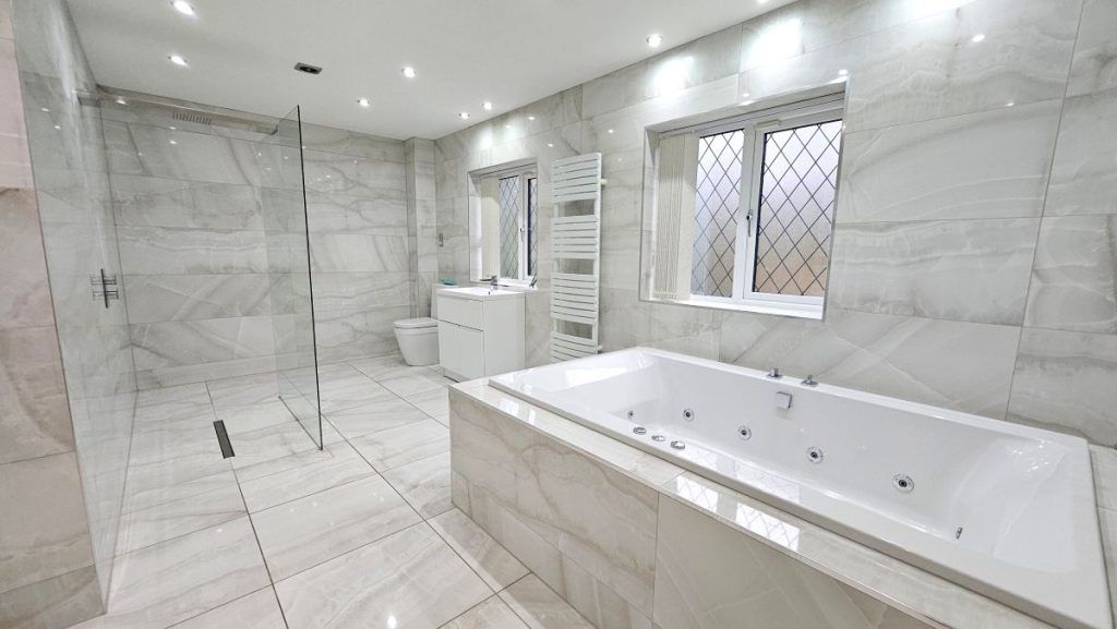 Additional image 42 of 5 bed detached house for sale2 Stokesby Gardens, Lostock. Bolton. BL6
