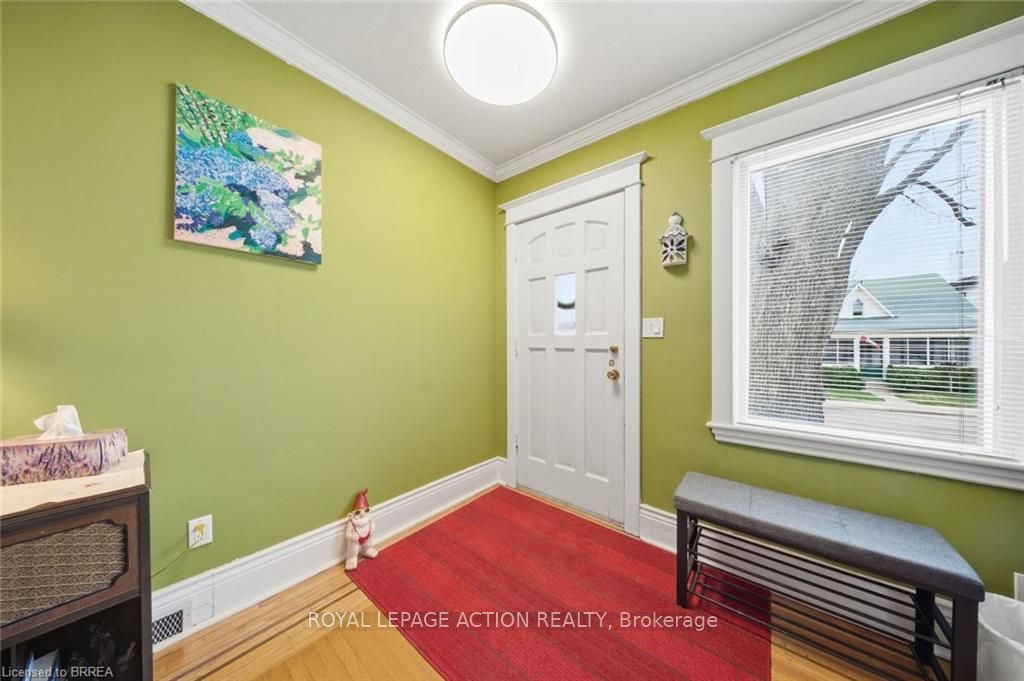 13 Devonport Street, Hamilton, ON, L8R 3C5 photo 4
