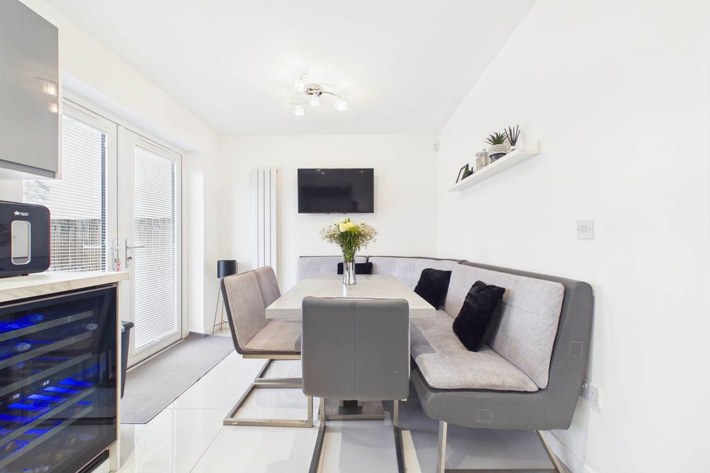 Additional image 12 of 3 bed semi-detached house for saleCalderside Place, Airdrie ML6