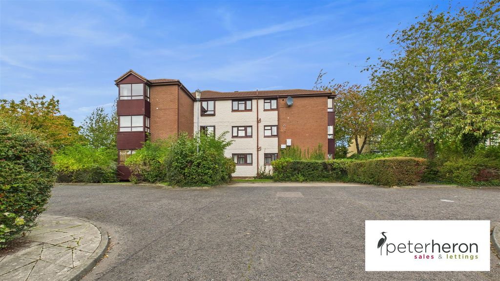2 bed flat for saleKing Charles Court, Downhill, Sunderland SR5