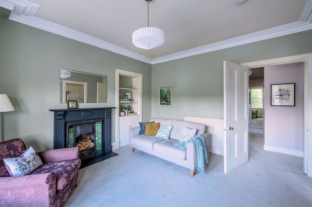 3 bed maisonette for saleDrummond Street, Comrie PH6 photo 5