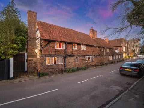 Village Road, Denham, Buckinghamshire UB9