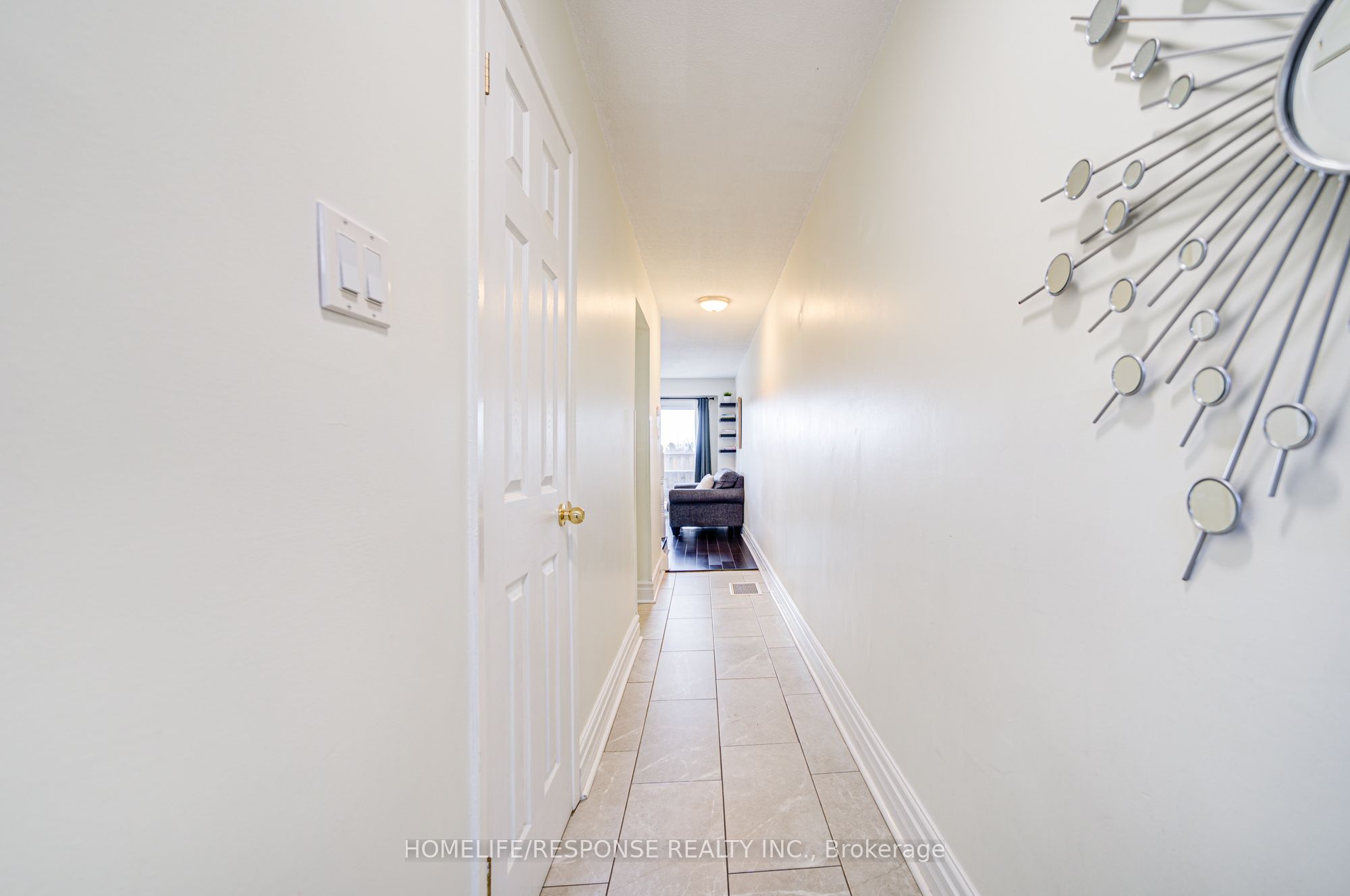 Additional image 3 of 21 Dawson Crescent, Brampton, ON, L6V 3M5