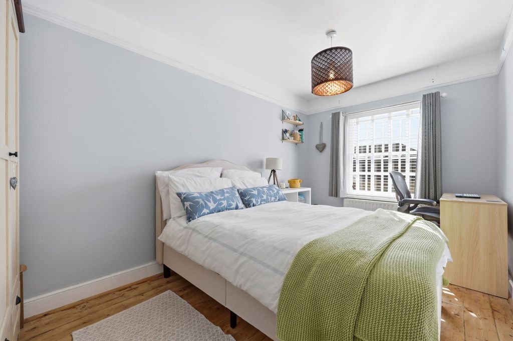 Additional image 12 of 3 bed property for saleSaffron Road, Biggleswade SG18